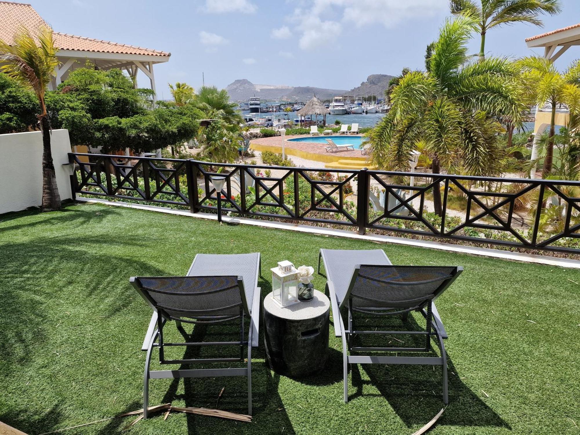 Luxury Appt For 6: Mesmerizing Spanish Water View Jan Thiel Exterior photo